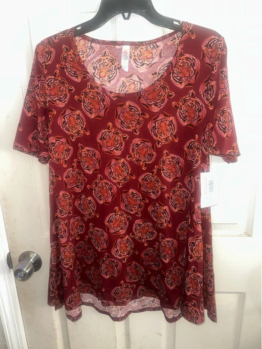 New LuLaRoe perfect T size small